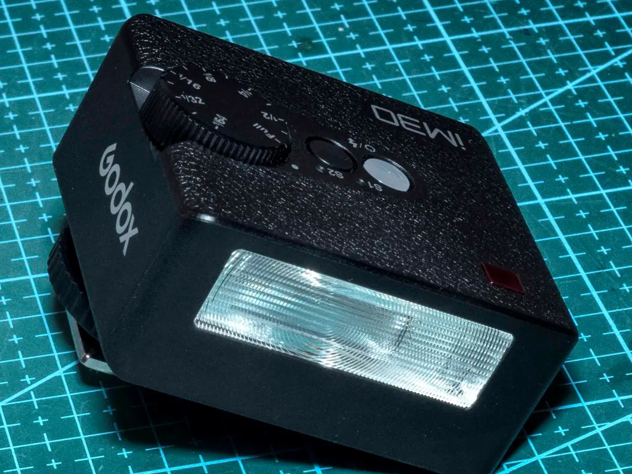 Billede 4 - Kameraflash   -  GODOX  IM30  flash som ny.