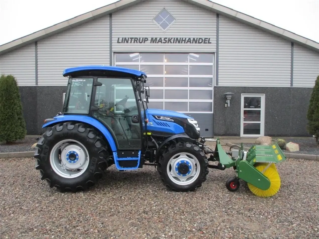 Billede 8 - Solis 60 Med frontlift, frontPTO og Thyregod kost