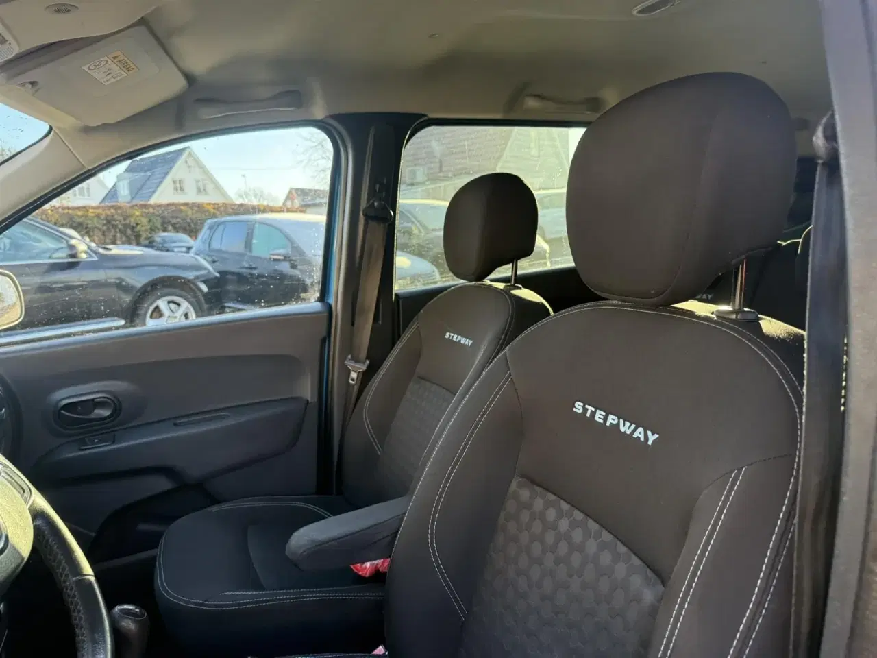 Billede 9 - Dacia Lodgy 7 Sæder 1,5 DCi Stepway Prestige Start/Stop 90HK