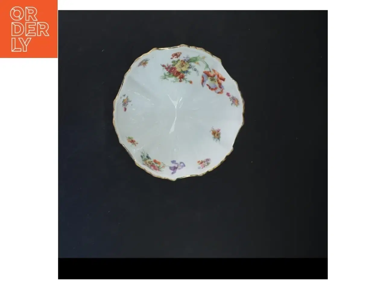 Billede 3 - Porcelænsfad med blomsterdekor (str. 10x17 cm)