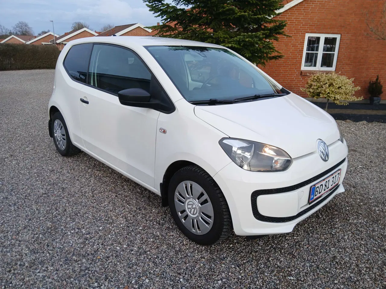 Billede 2 - VW Up 1,0 Air-con