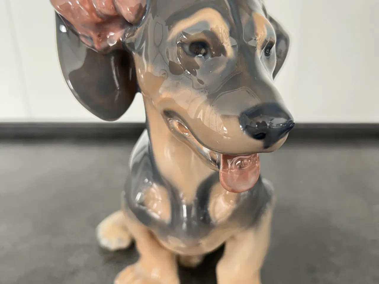 Billede 2 - Royal Copenhagen Stor Gravhund