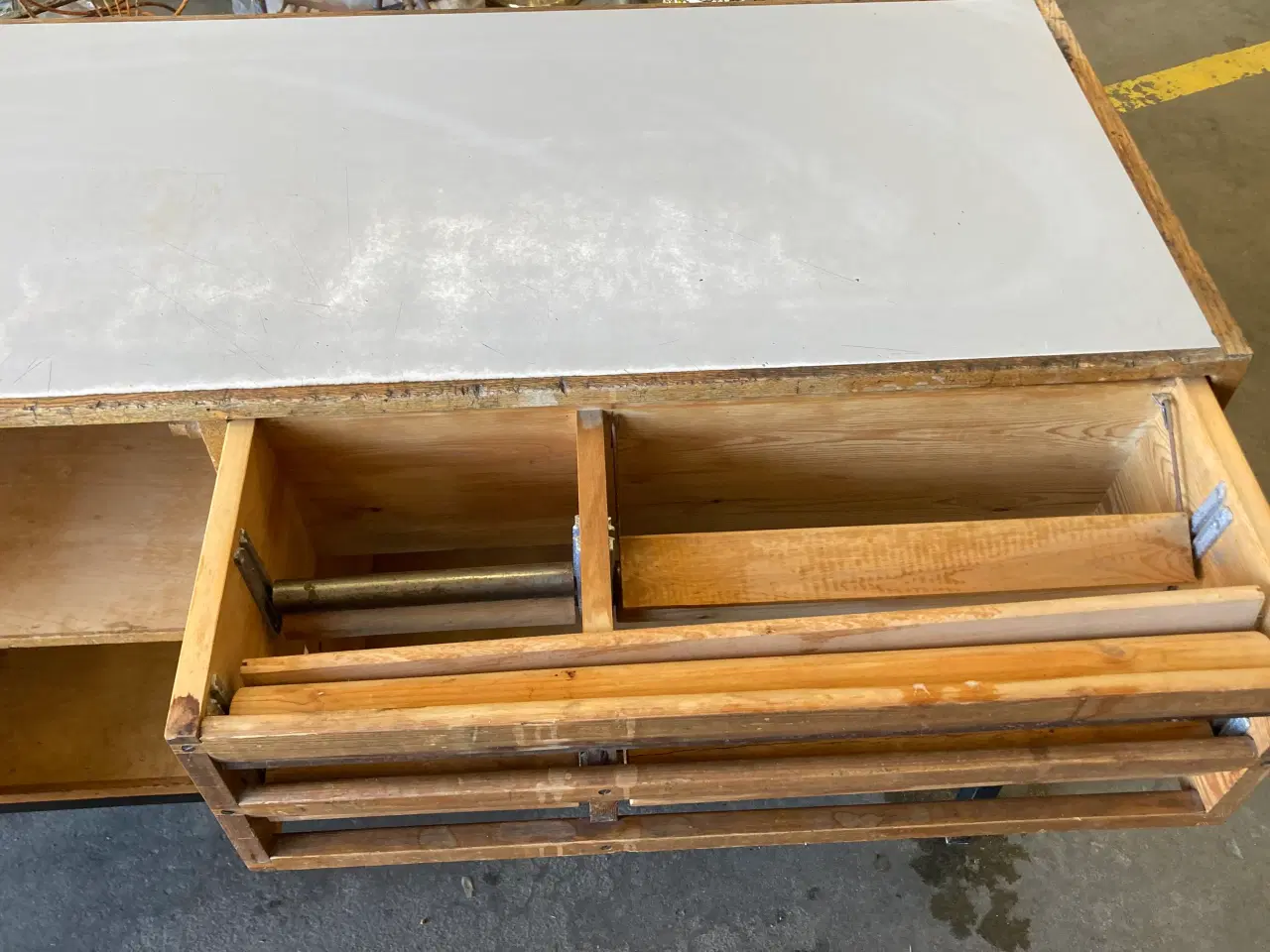 Billede 2 - Pakkebord