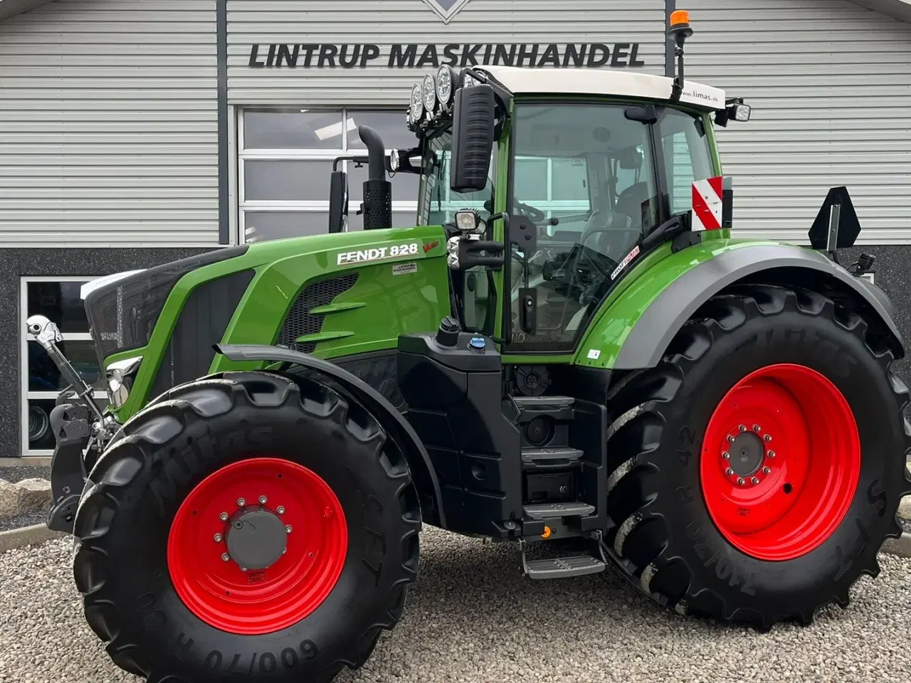 Billede 1 - Fendt 828 Vario S4 Profi Plus Med frontlift