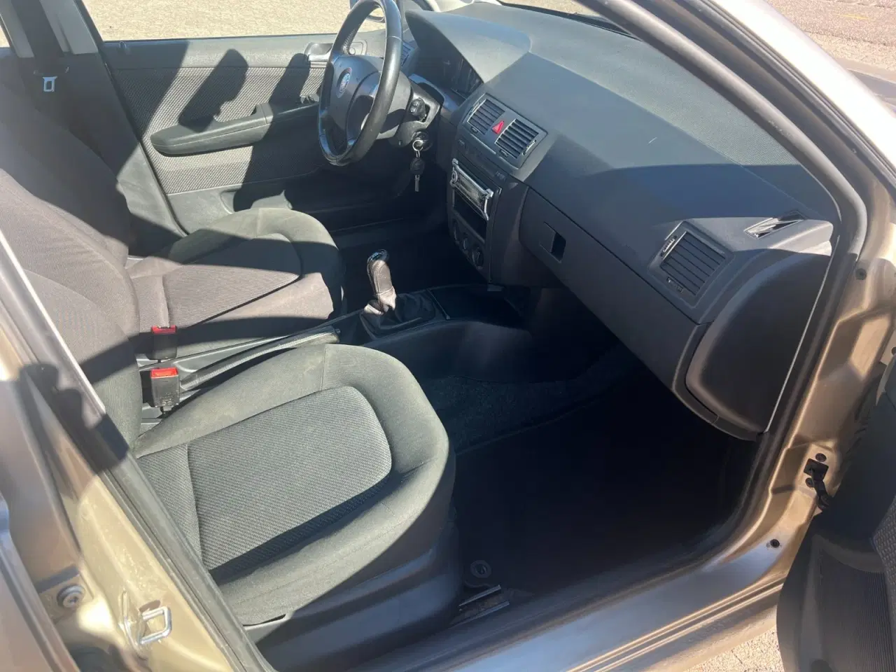 Billede 12 - Skoda Fabia 1,4 16V 75 Ambiente Combi