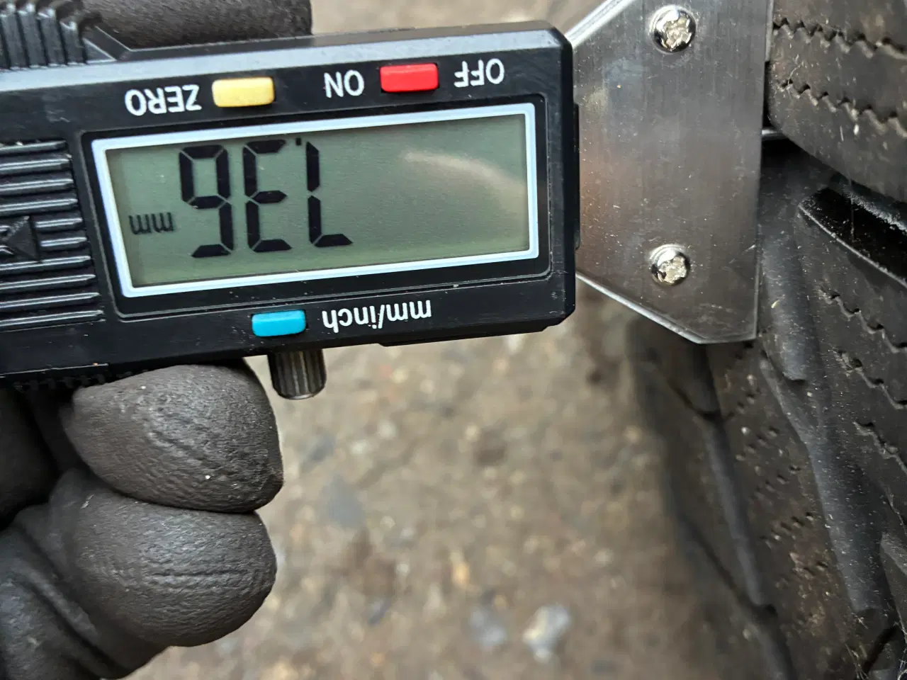 Billede 5 - Originale MErcedes fælge med vinterdæk