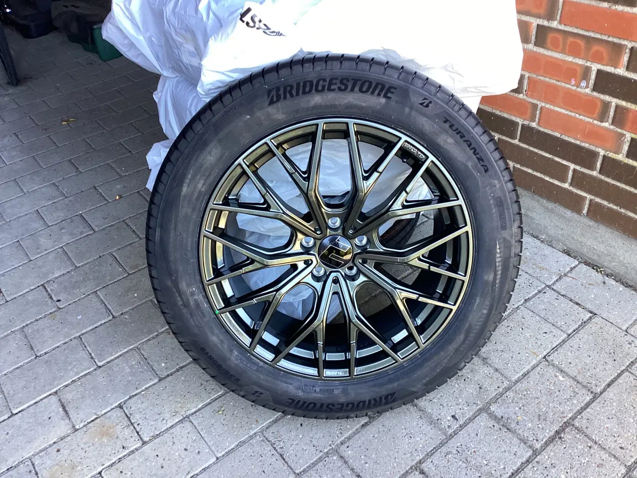 Billede 1 - Nye 19” Alufælge med nye dæk