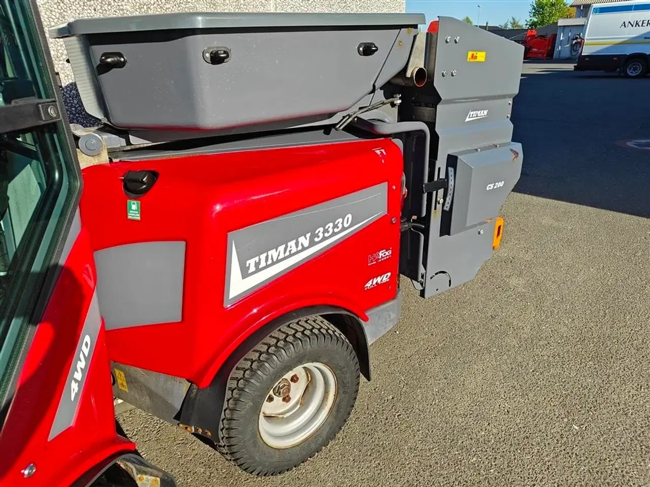 Billede 4 - Timan 3330 4WD MEGET PÆN STAND - KOST; V-PLOV, SPREDER