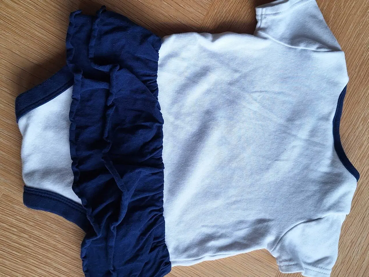 Billede 4 - Kjole med bodystocking 