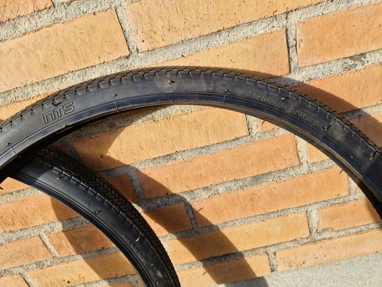 Billede 3 - Nye dæk