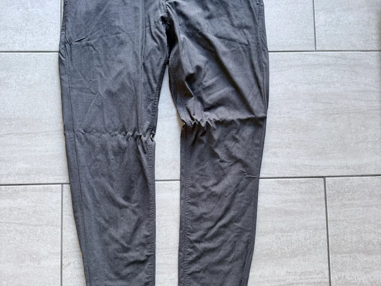 Billede 1 - Shaping New Tomorrow buks, str 32/32