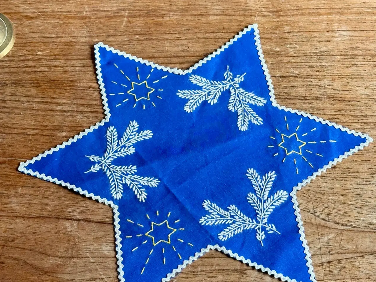 Billede 2 - Lysedug, blå m stjerner, Ø32 cm