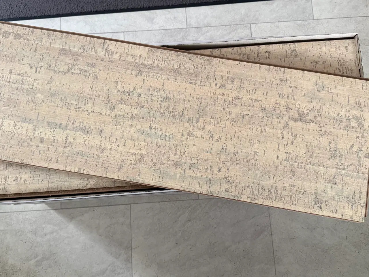 Billede 3 - Helt nyt kork gulv