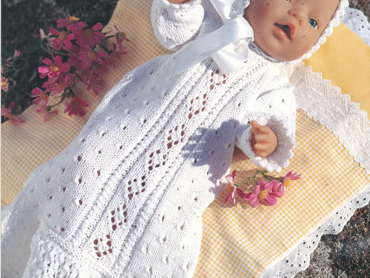 Billede 3 - SANDNES DUKKESTRIKKEHÆFTE 2