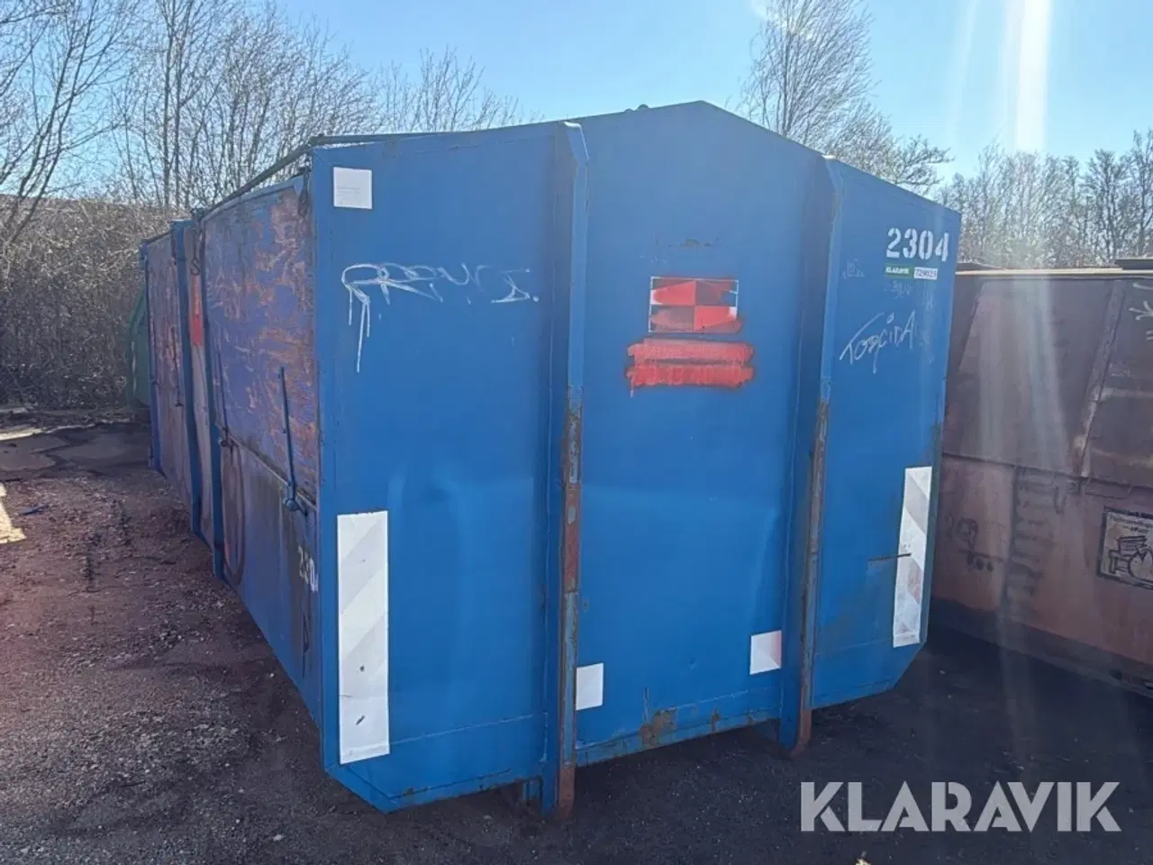 Billede 3 - Lukket container med trælåger