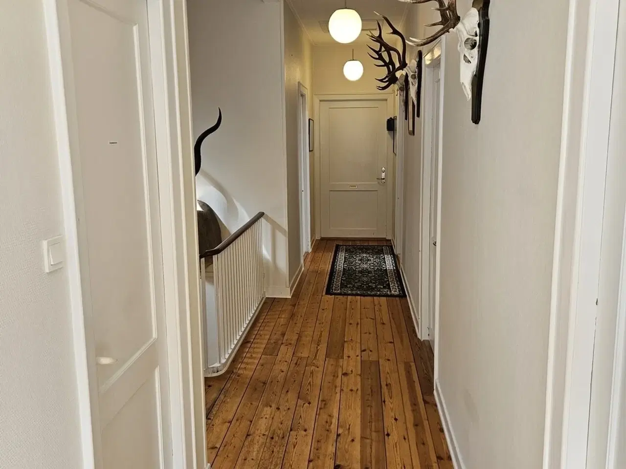 Billede 2 - Centralt beliggende kontorlokale på Store Torv 2