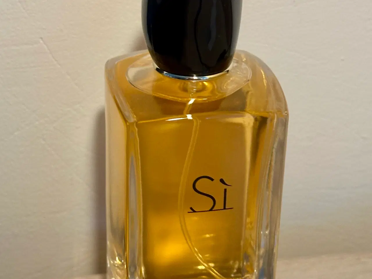 Billede 4 - Ubrugt GIORGIO ARMANI Eau de parfum 100 ml sælges