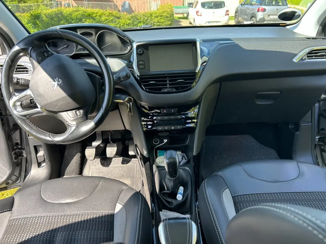 Billede 8 - Peugeot 2008 1,6 BlueHDi 100 Allure Sky