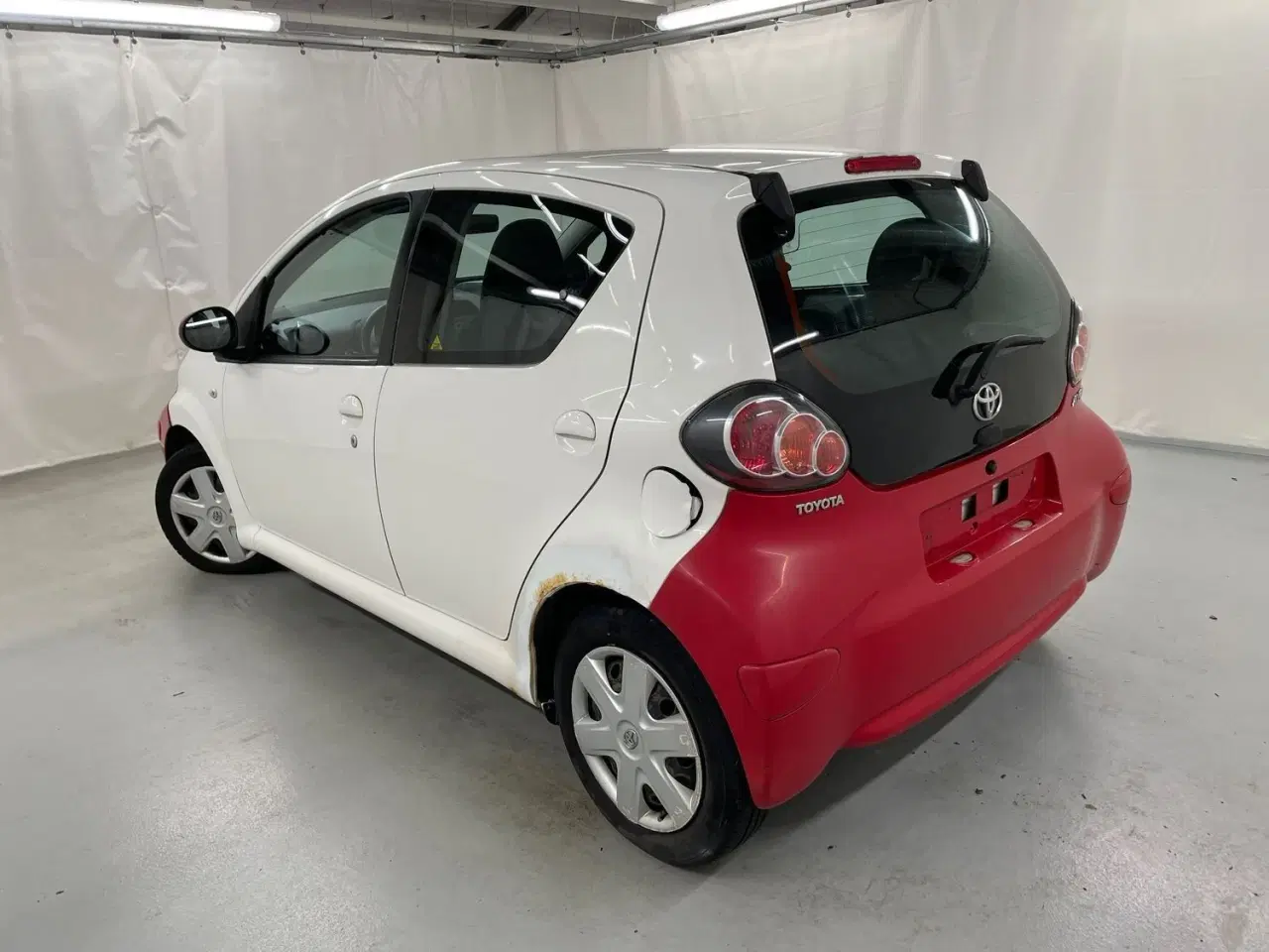 Billede 2 - Toyota Aygo Plus 1,0 VVT-I Air VSC 68HK 5d