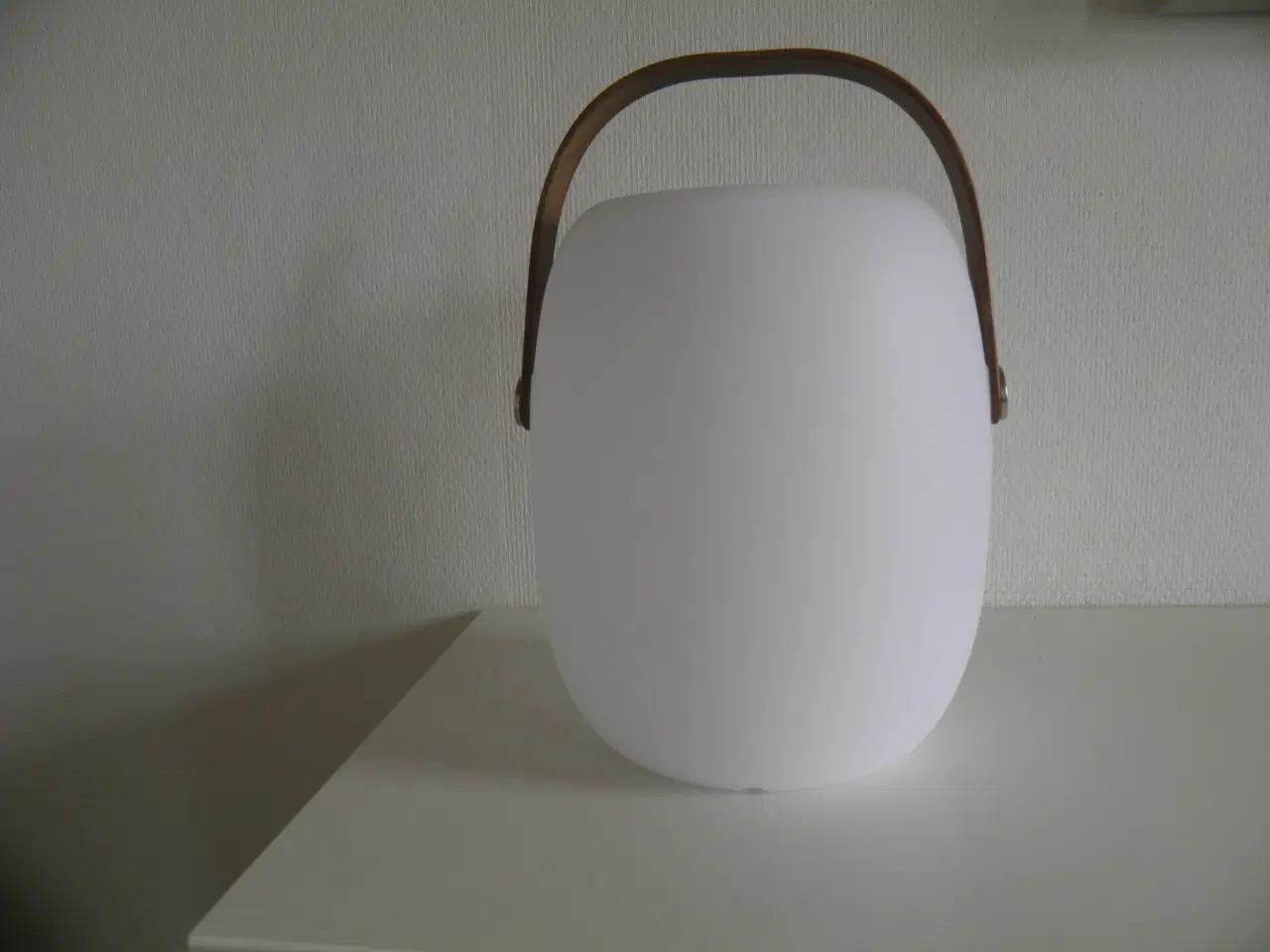 Billede 2 - LED Lampe med Bluetooth højtaler