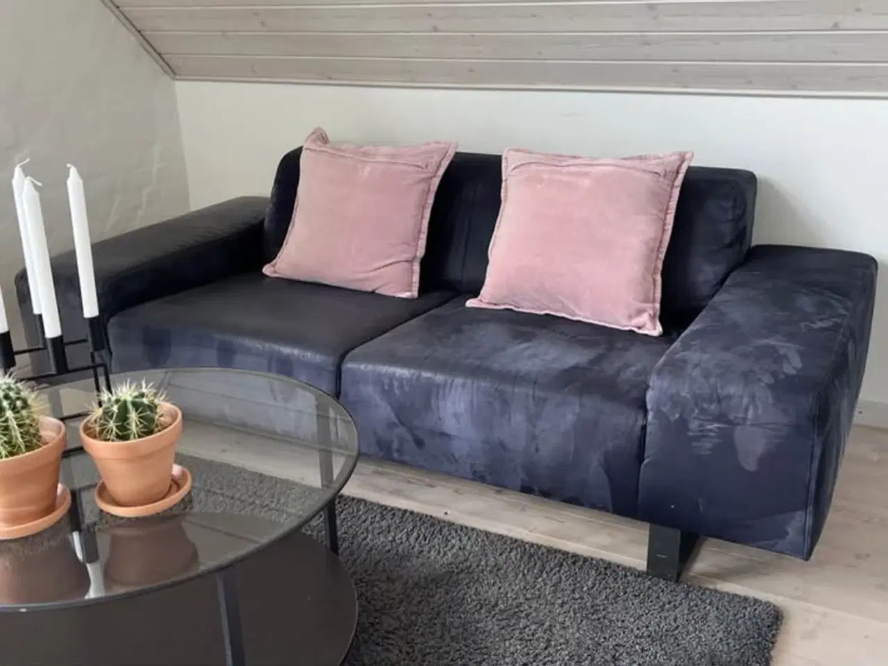 Billede 3 - Sofa og sofabord 