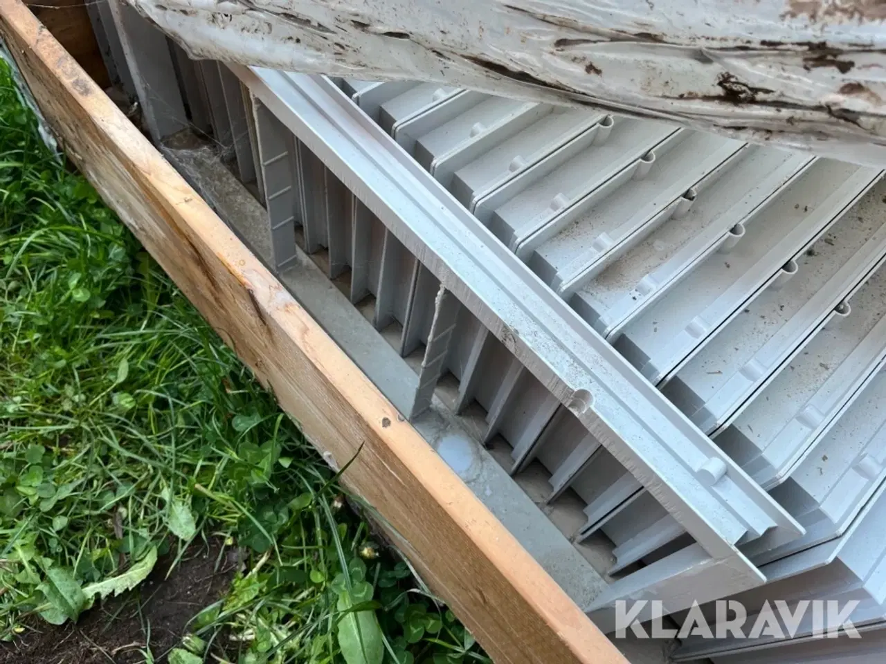 Billede 9 - Ventilatorer og rammer  Skiold ca. 48 styk