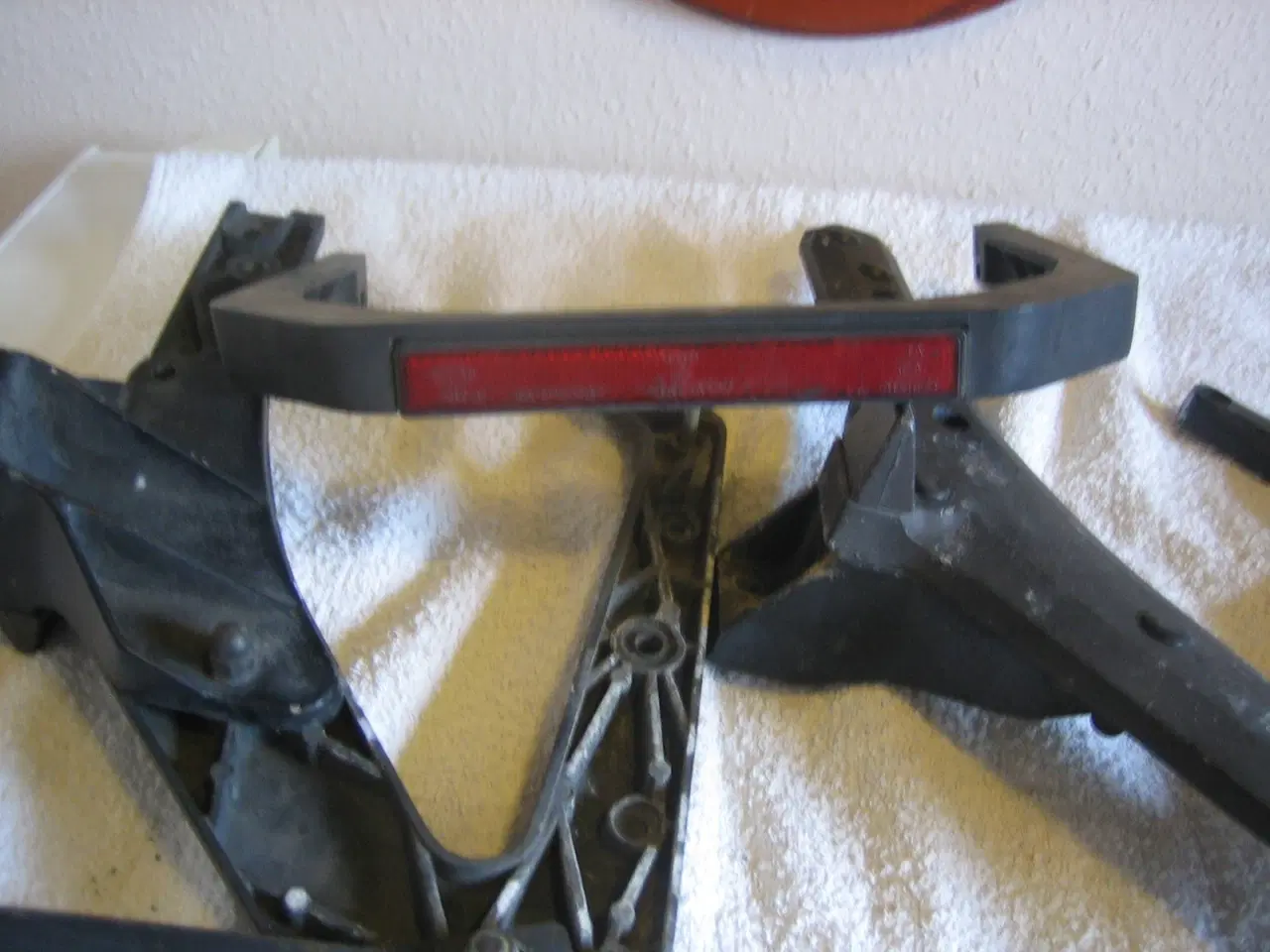 Billede 4 - Moto guzzi SP3 Cali 3 mm taskeholder Givi