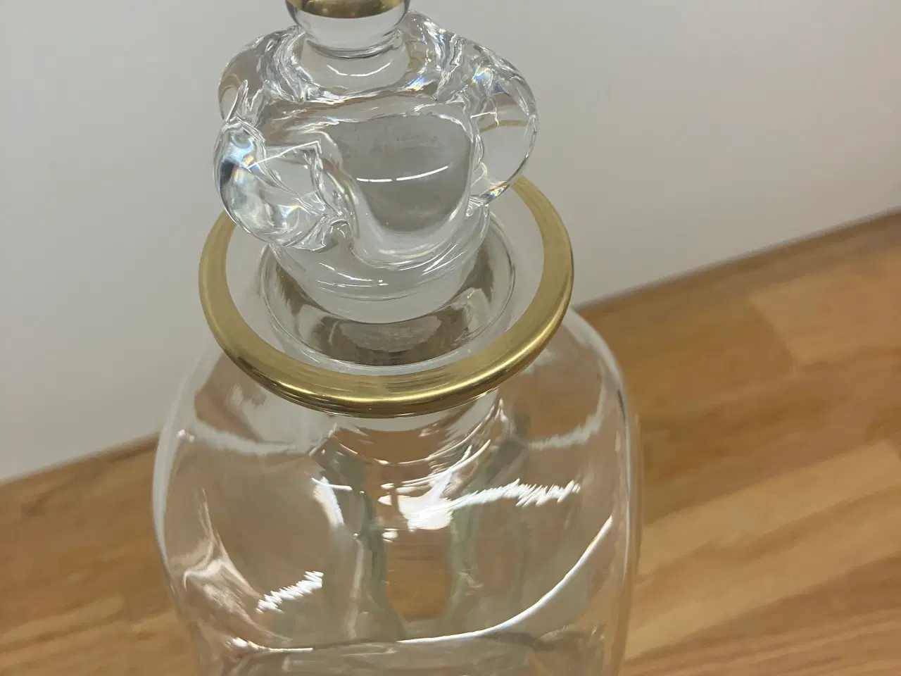 Billede 1 - Klukflaske fra Holmegaard med guldkant 