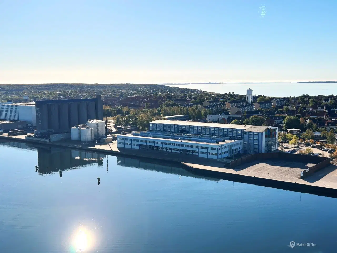 Billede 11 - 1026 m2 velindrettede lokaler til lager/lettere produktion og kontor.