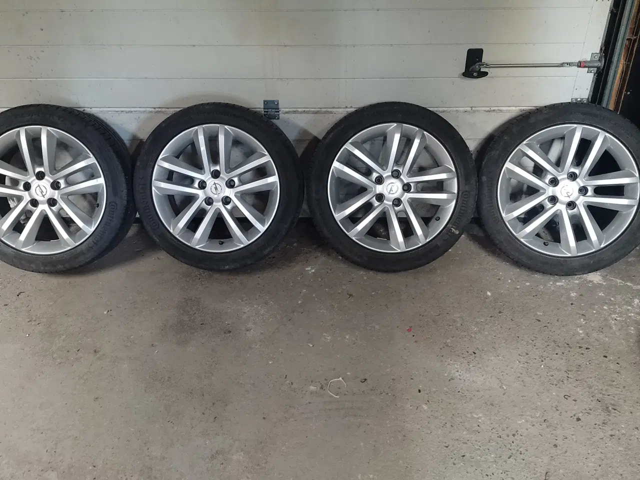 Billede 4 - Flotte Alu fælge passer på Opel 225/45 r17