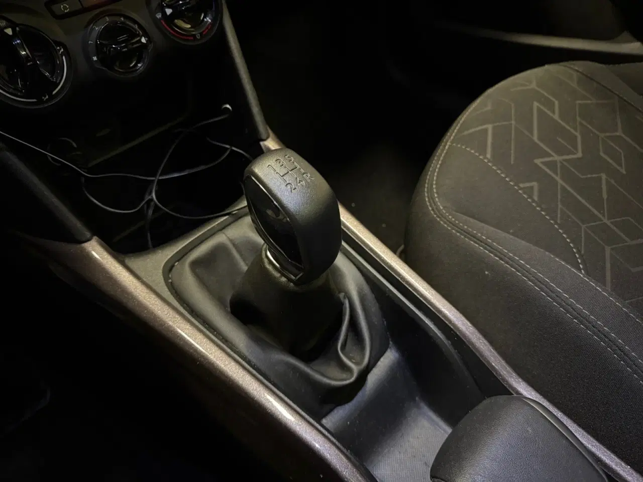 Billede 10 - Peugeot 2008 1,2 VTi 82 Active Sky