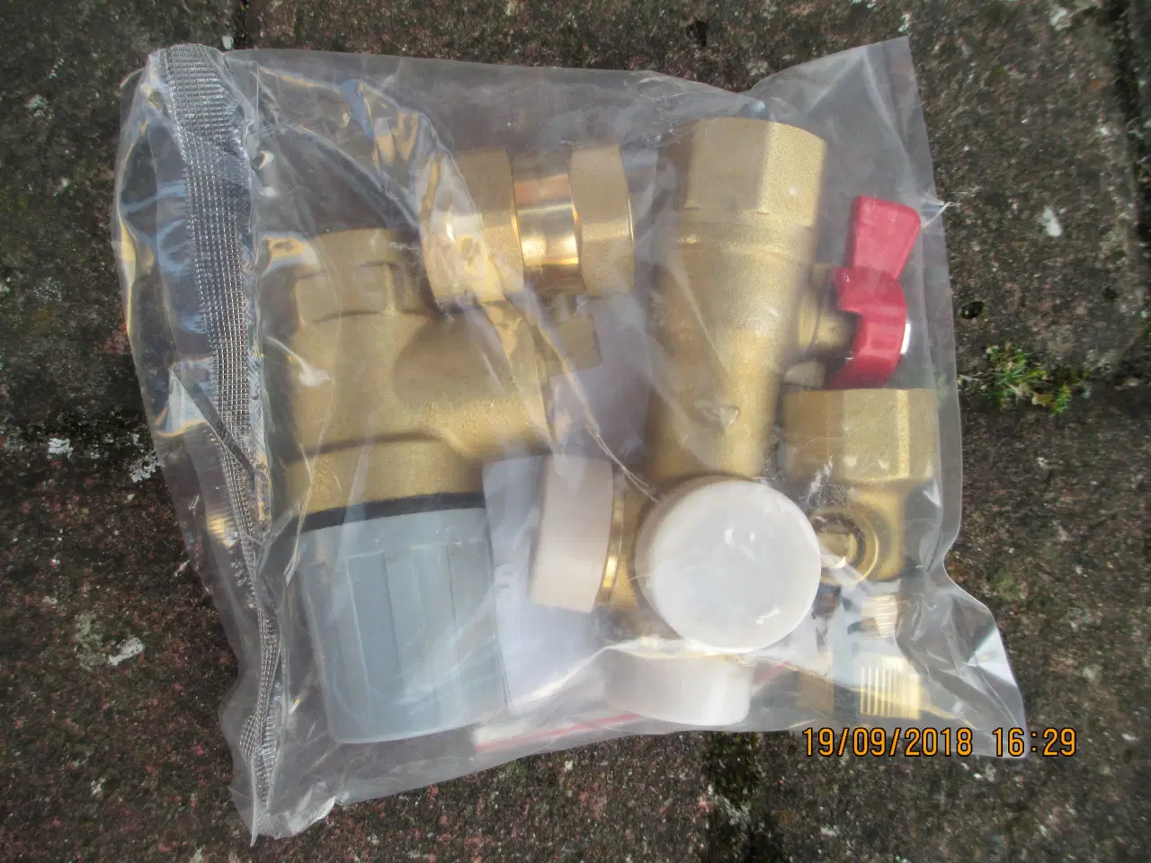 Billede 1 - Sikkerhedsventil sæt til vandvarmer Nyt