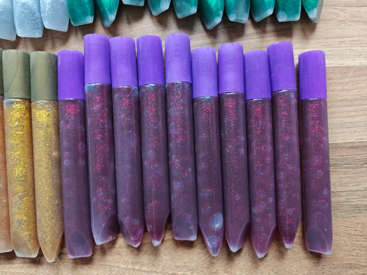Billede 4 - Glitterlim/ glimmerlim, 73 stk