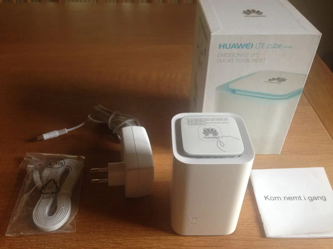 Billede 1 - Router for simkort Huawei LTE cube E5180