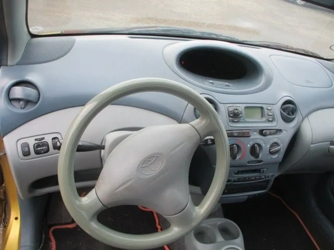 Billede 8 - Toyota Yaris 1,0 Luna