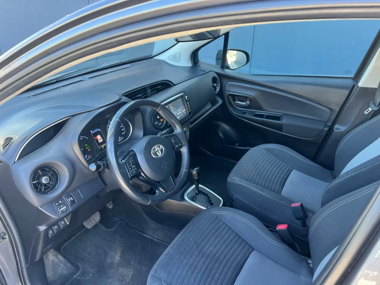 Billede 8 - Toyota Yaris 1,5 Hybrid H1 e-CVT Van