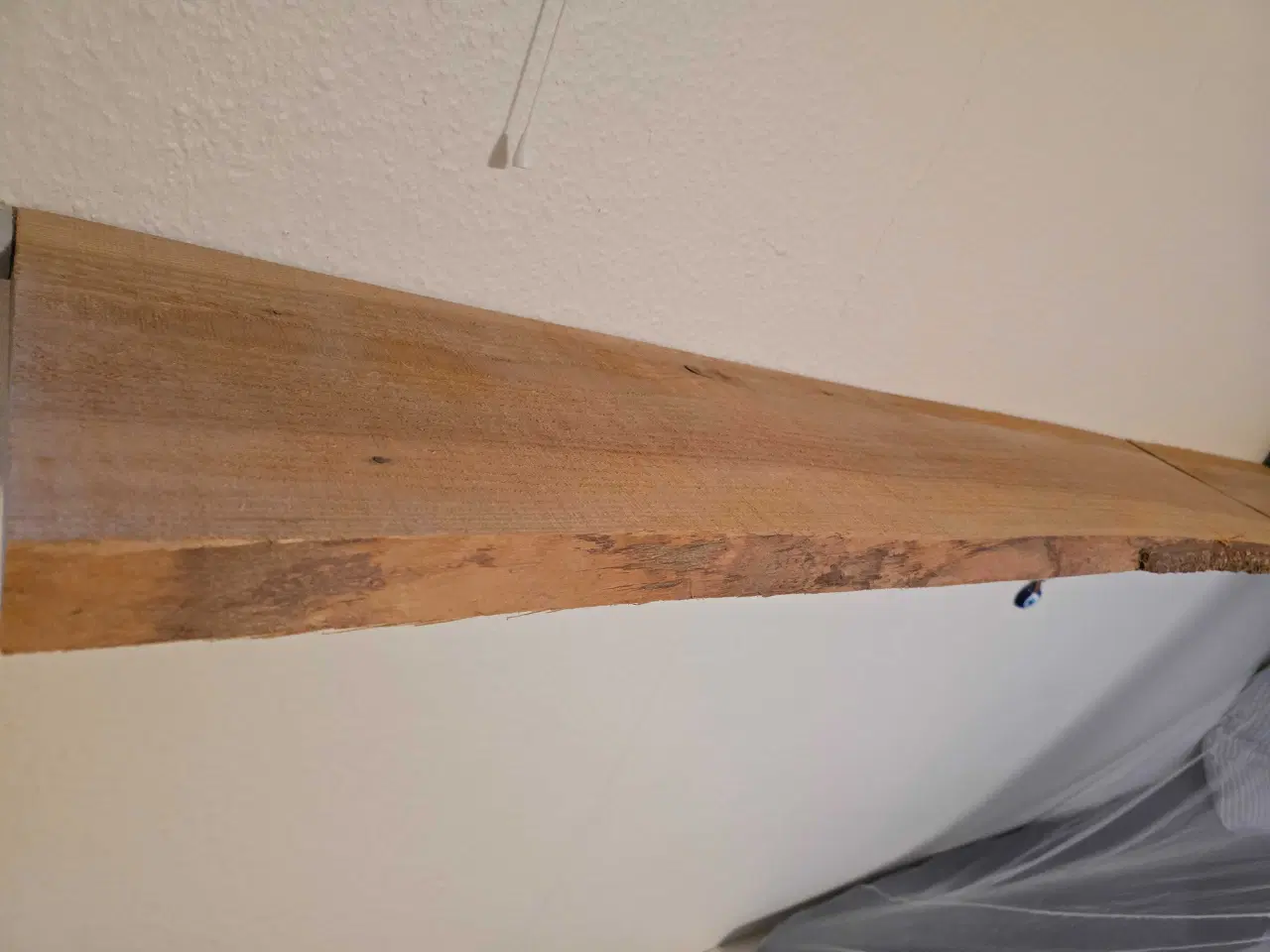 Billede 8 - Skænk/reol, Rå, træhylder 