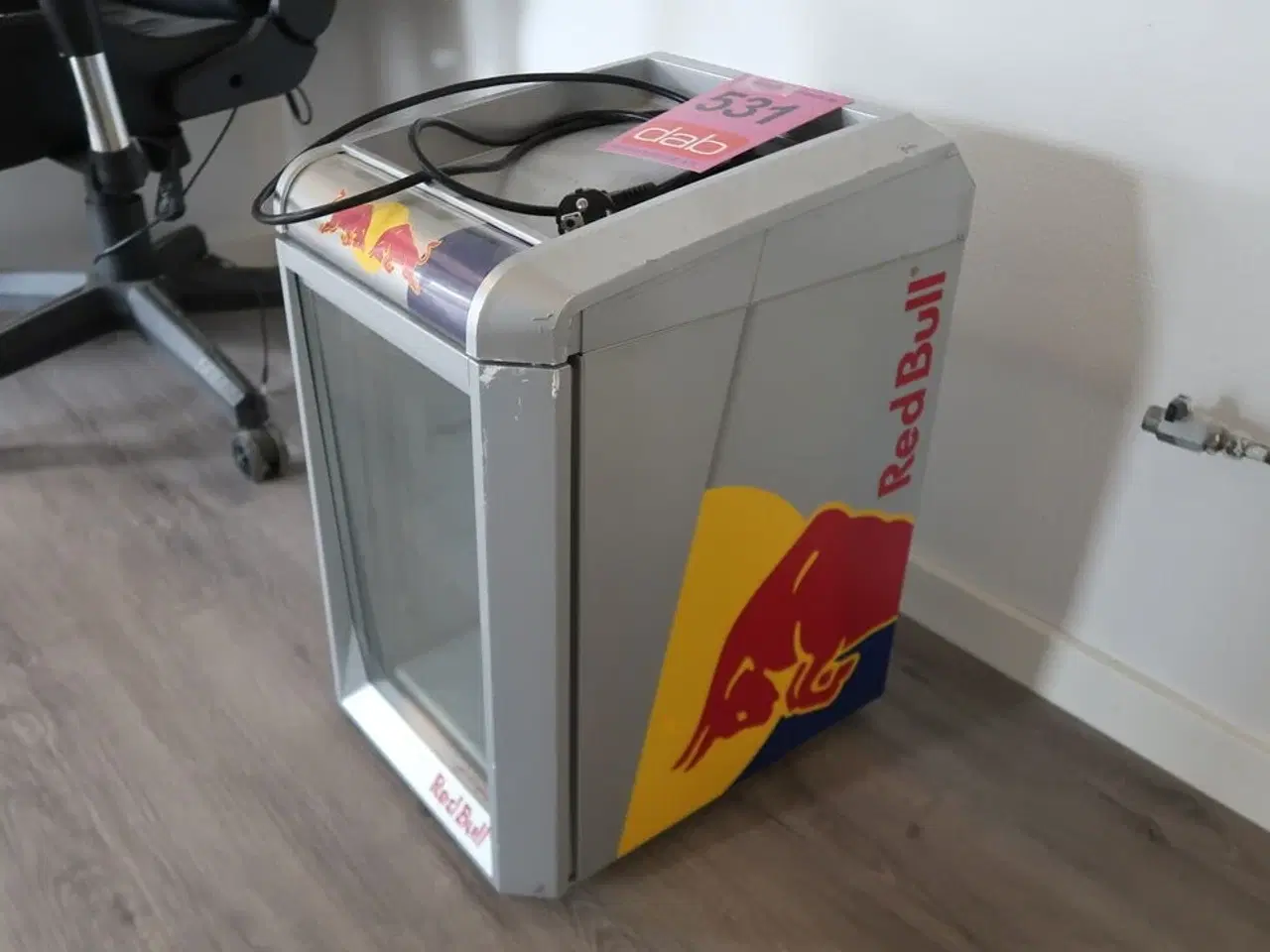 Billede 2 - Red Bull mini displaykøleskab