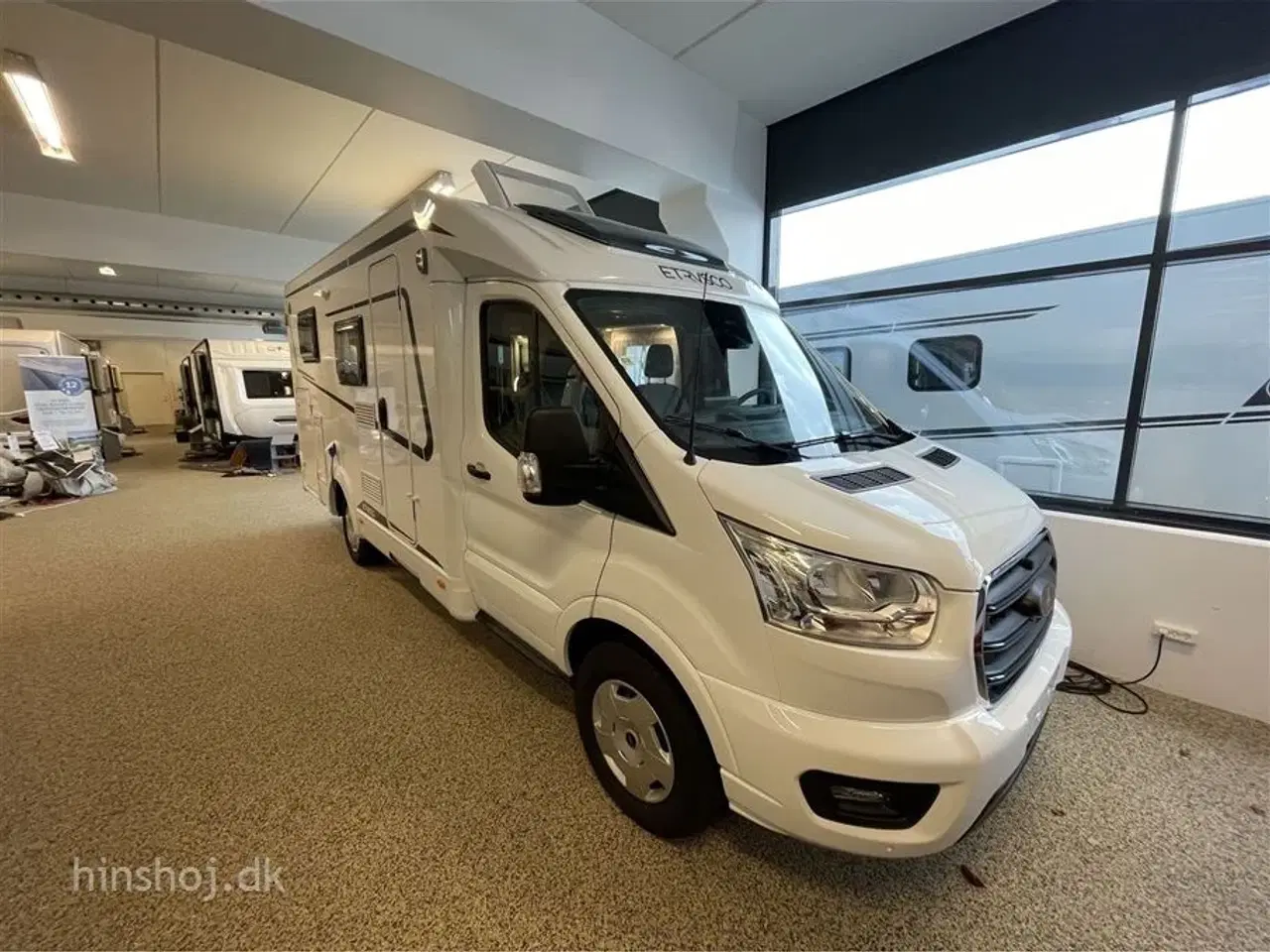 Billede 19 - 2025 - Hymer Etrusco V 6.6 SF   Lækker Autocamper med automatgear som kun er 214 cm bred fra Hinshøj Caravan.