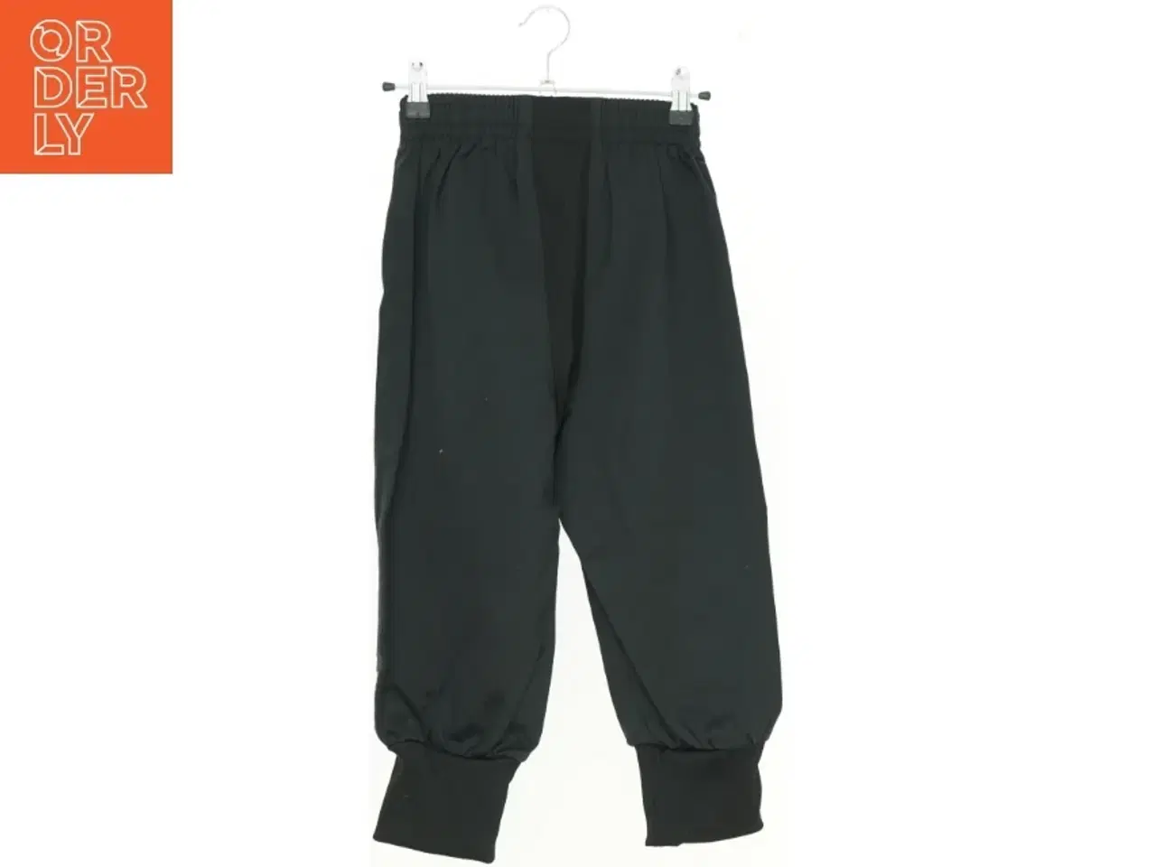 Billede 2 - Træningsbukser fra Hummel (str. 152 cm)