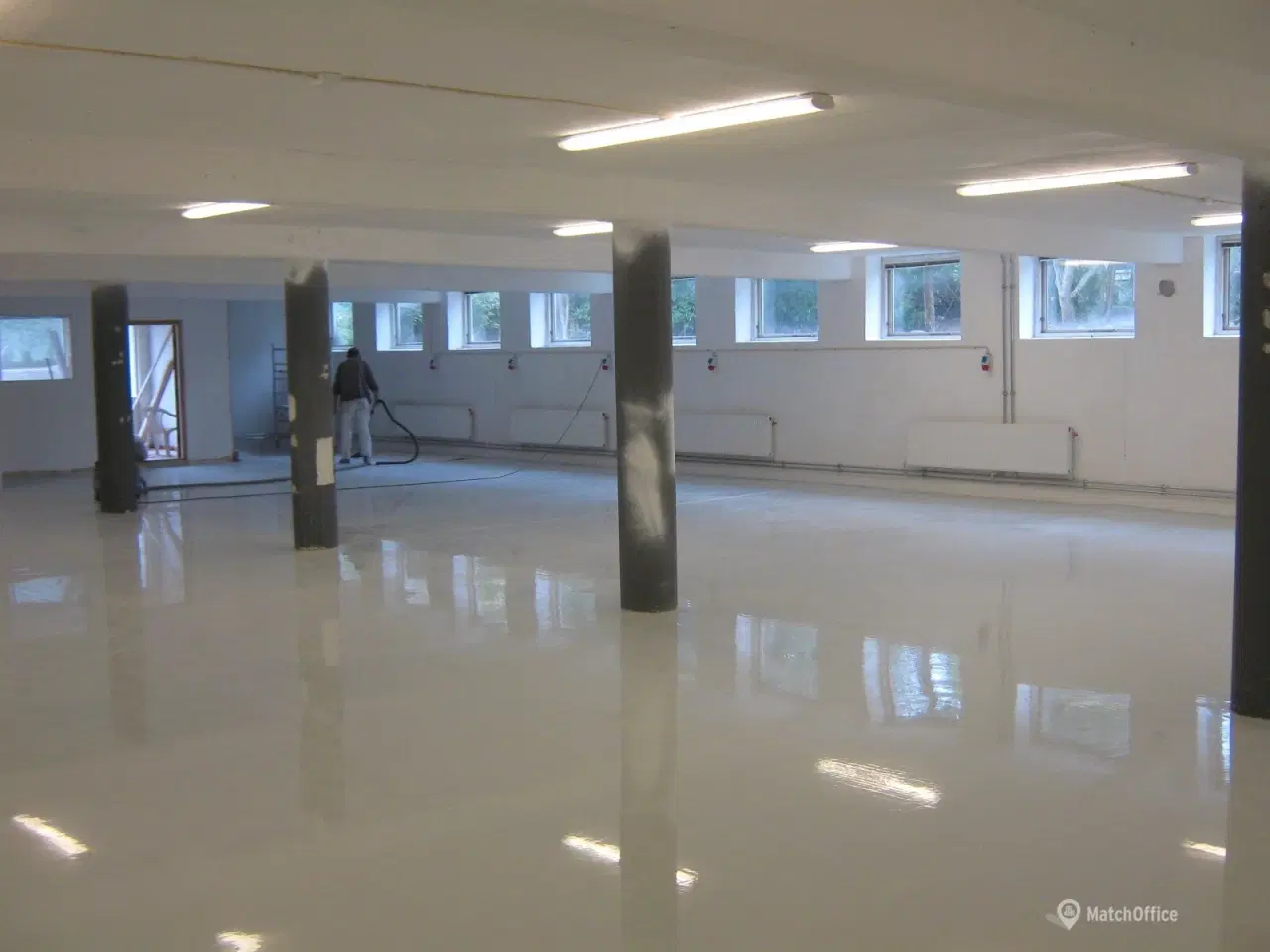 Billede 3 - Velegnet for lager / showroom