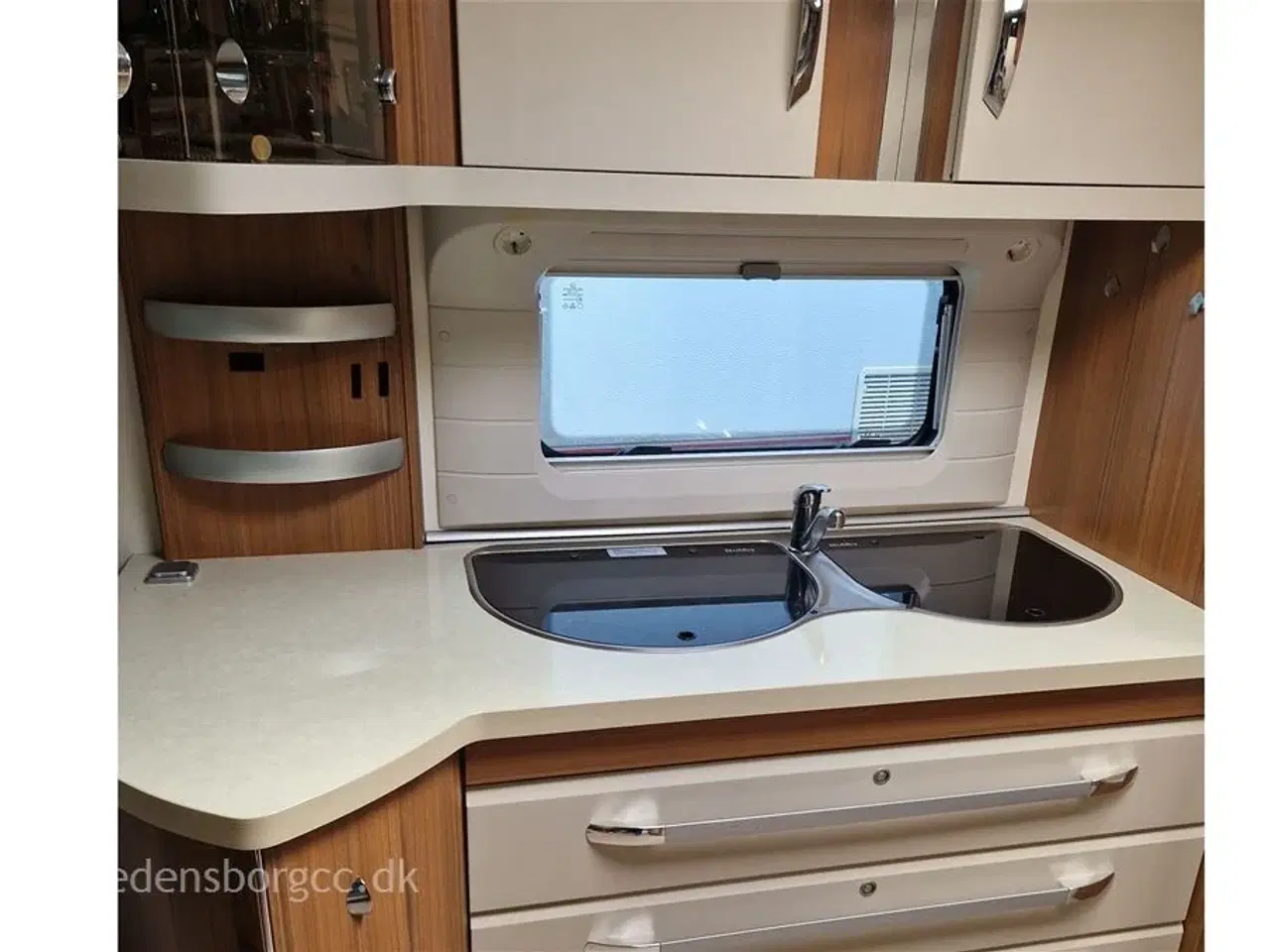 Billede 5 - 2012 - Hobby Premium 540 UFe   MEGET UDSTYR BLA. ALDE CENTRALVARME / MOVER og El. STYTTEBEN.