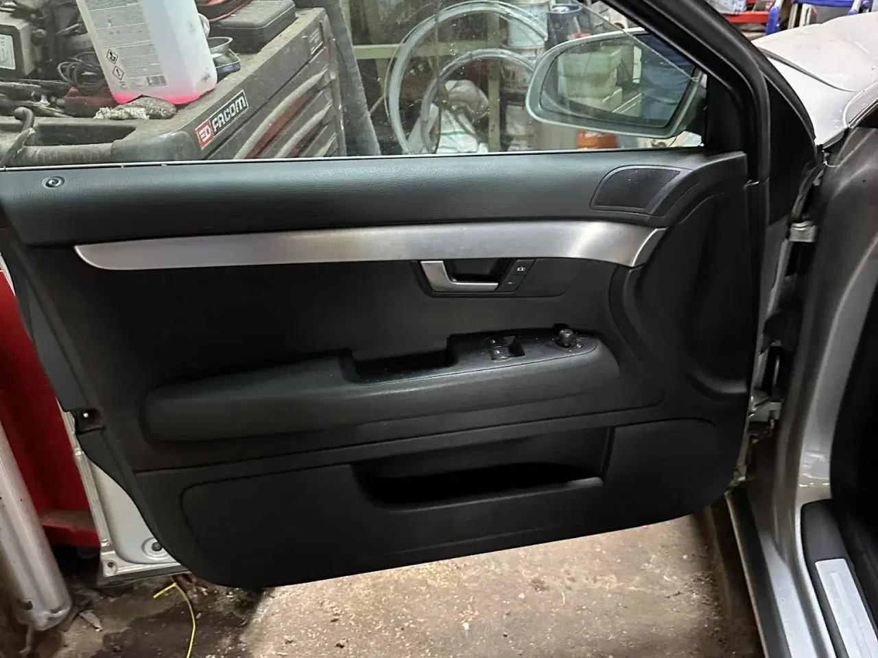 Billede 11 - Audi a4 b7 2,0 tdi årgang 2007