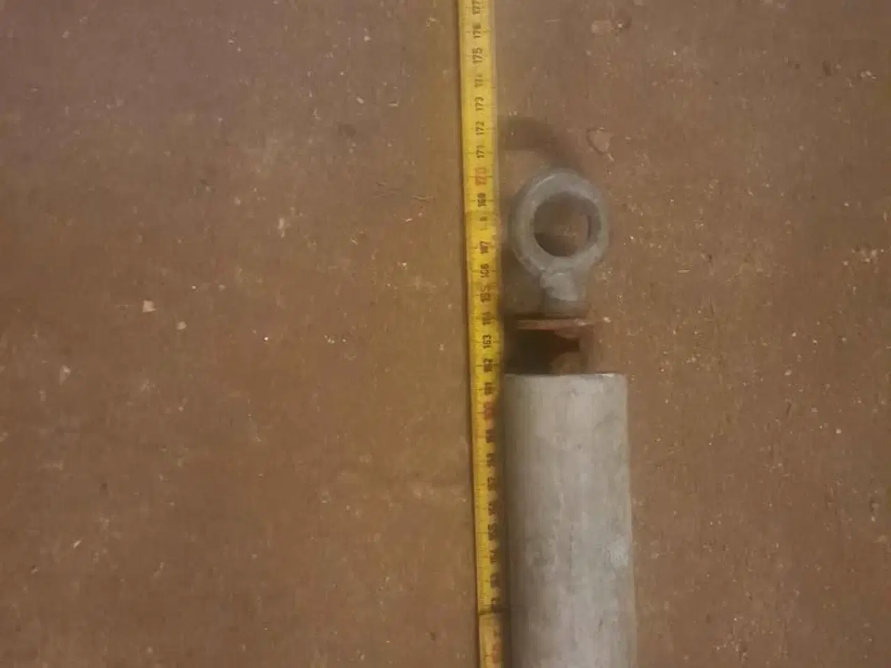 Billede 9 - Diverse hesteting, saddel, hjelm, bid, stigbøjler 