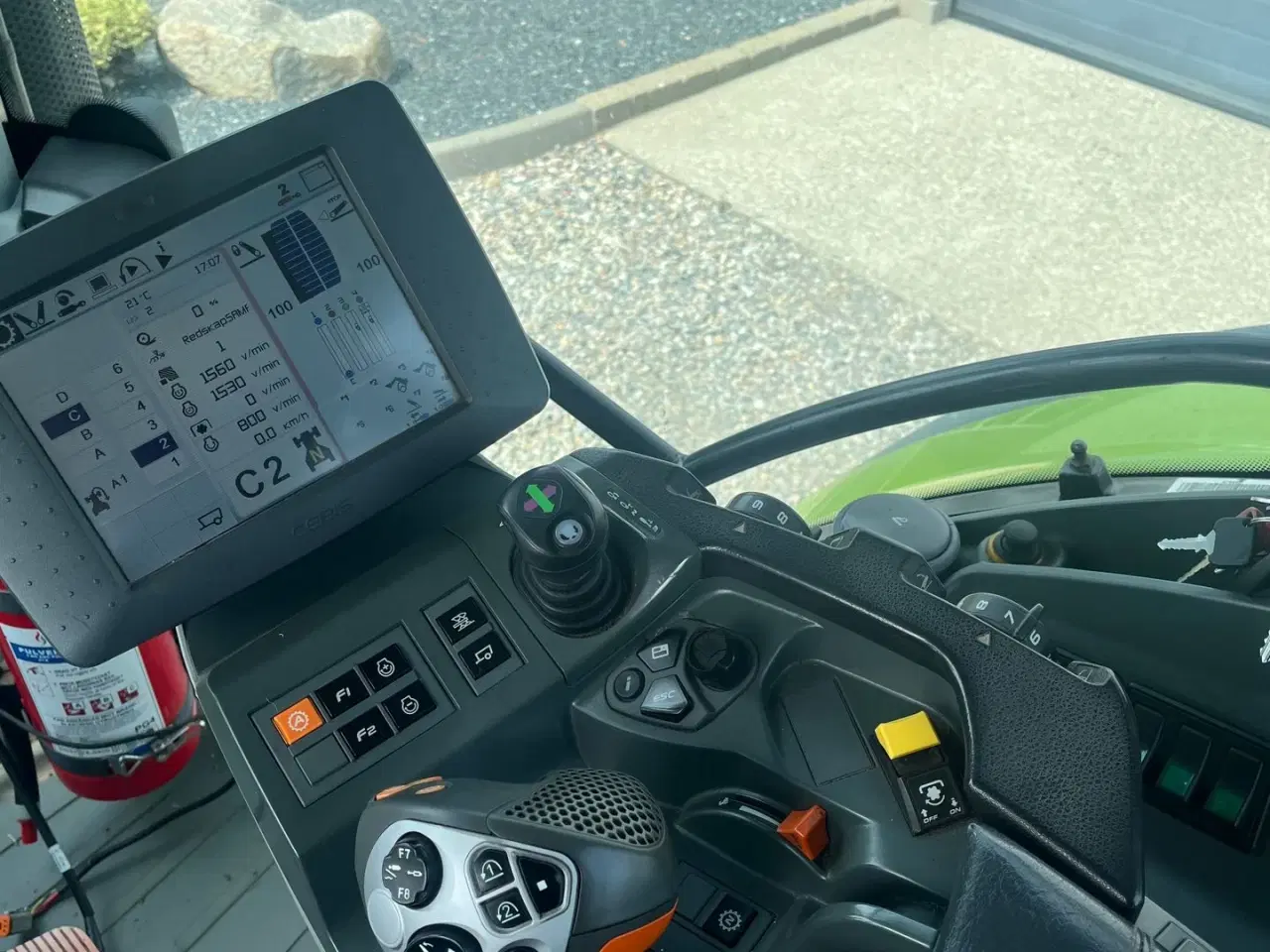 Billede 7 - CLAAS ARION 550 CEBIS Med frontlæsser og frontlift