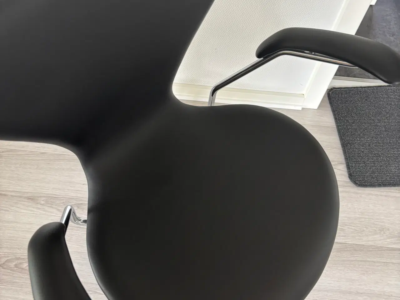 Billede 9 - Syver Kontorstol Arne Jacobsen