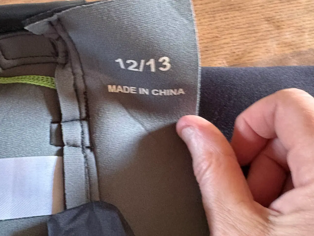 Billede 3 - Våddragt