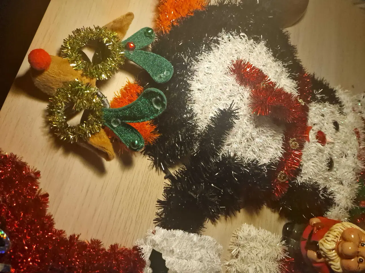 Billede 4 - Julepynt til ophængning m.m 