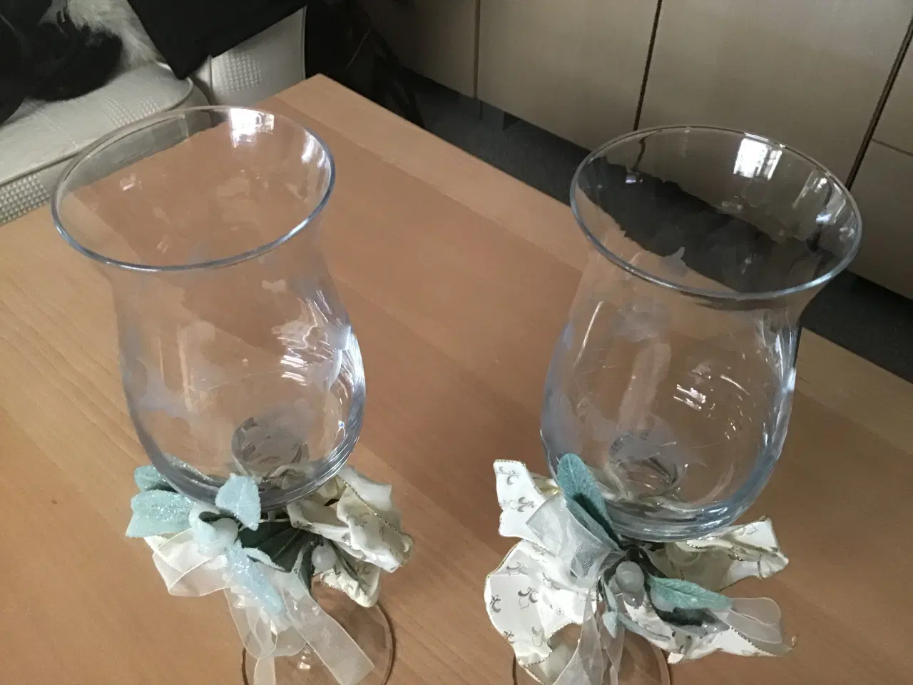 Billede 4 - 2 stk glasstager med pynt
