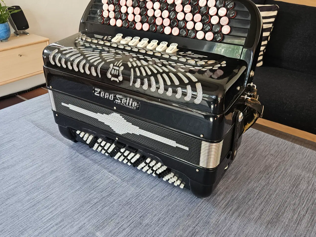 Billede 2 - Zerosette knapharmonika